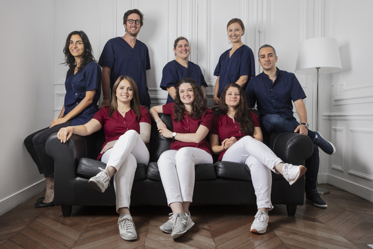 Dentiste Paris L'équipe du dentaire du Dr Julien Seveyrac